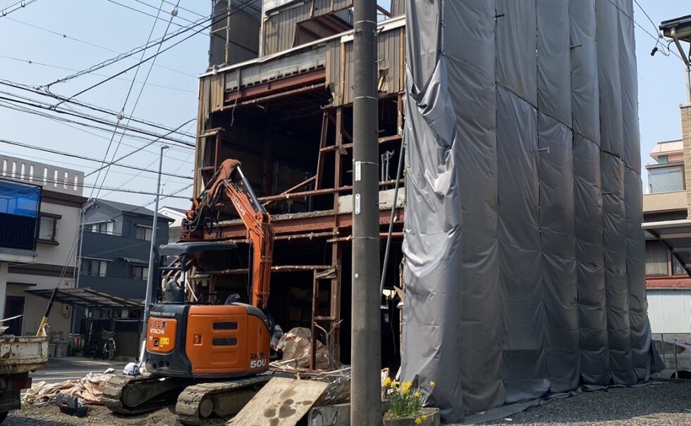 静岡鉄骨造三階建て住宅解体工事