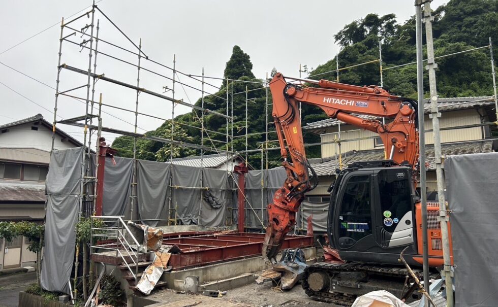 富士市木造/鉄骨造二棟解体工事
