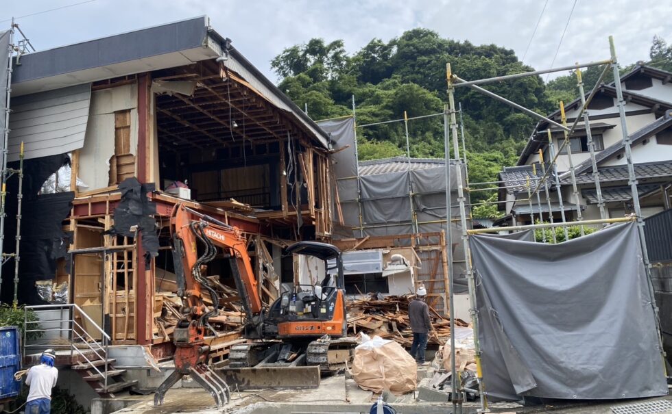 富士市木造/鉄骨造二棟解体工事